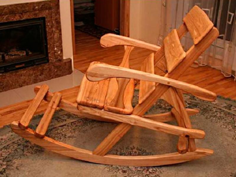 Kerusi goyang DIY: bahan dan lukisan dengan dimensi