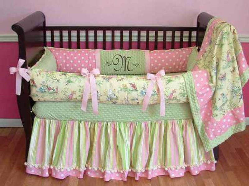 مصدات سرير الأطفال DIY: مظهر من مظاهر الحب والرعاية الأبوية